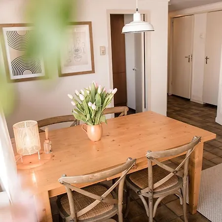 Diek 27 Farmhouse Apartment Den Hoorn (North Holland)