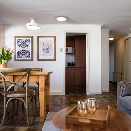 Apartment Diek 27 *